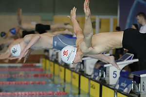 Olaines peldētājiem godalgotas medaļas sacensībās Lietuvā
