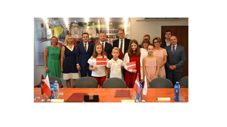 2. jūnijā parakstīts sadarbības līgums starp Olaines novada pašvaldību (Latvija) un Radomsko pašvaldību (Polija)