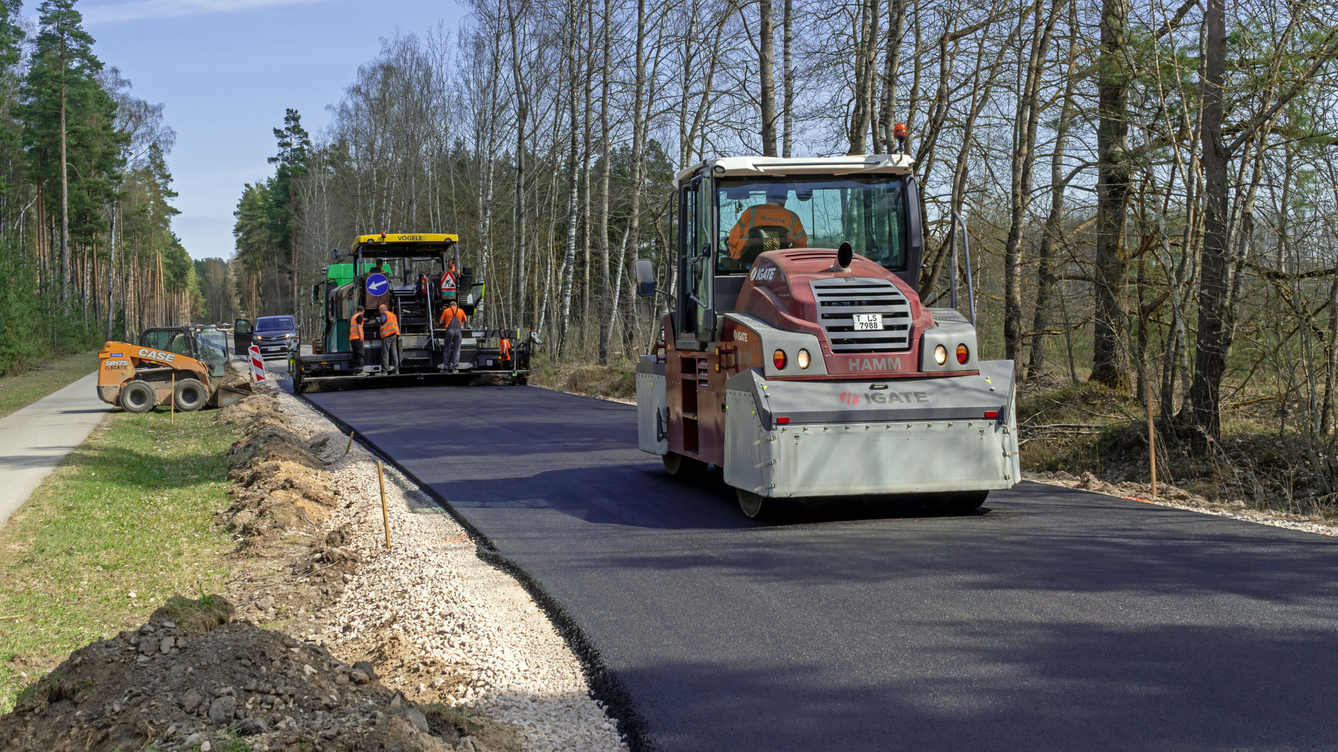 Grants ceļa (gar Olaines pilsētas notekūdeņu attīrīšanas iekārtām) asfaltēšanas darbi turpināsies rīt