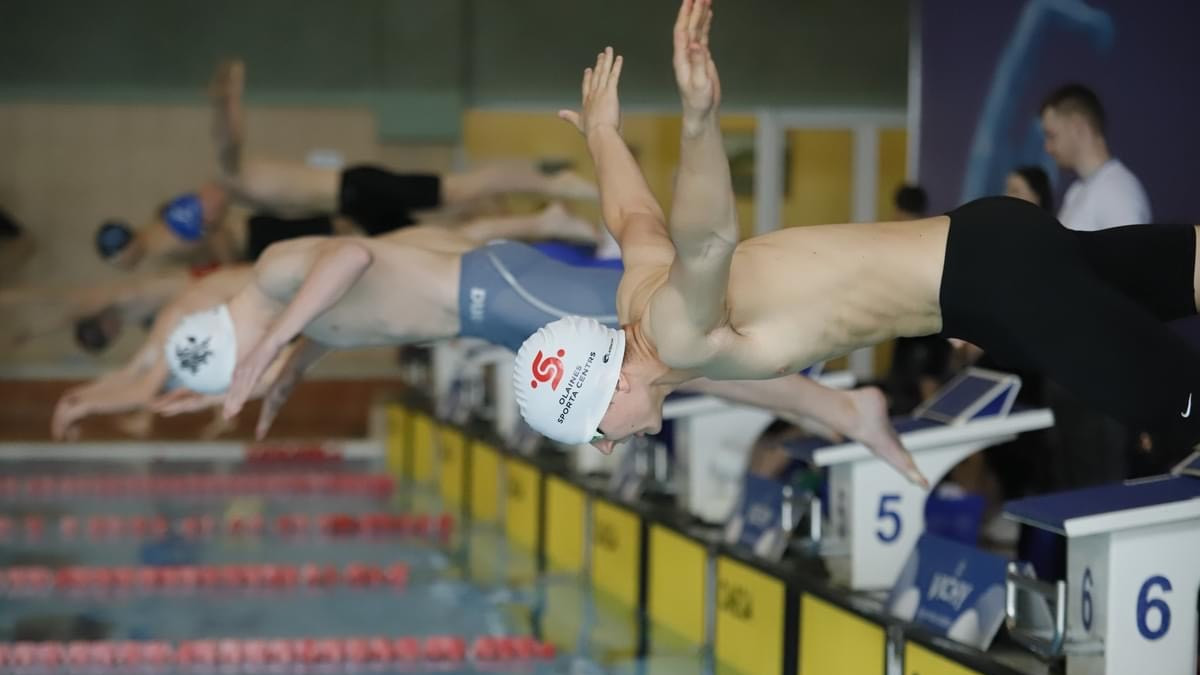 Olaines peldētājiem godalgotas medaļas sacensībās Lietuvā