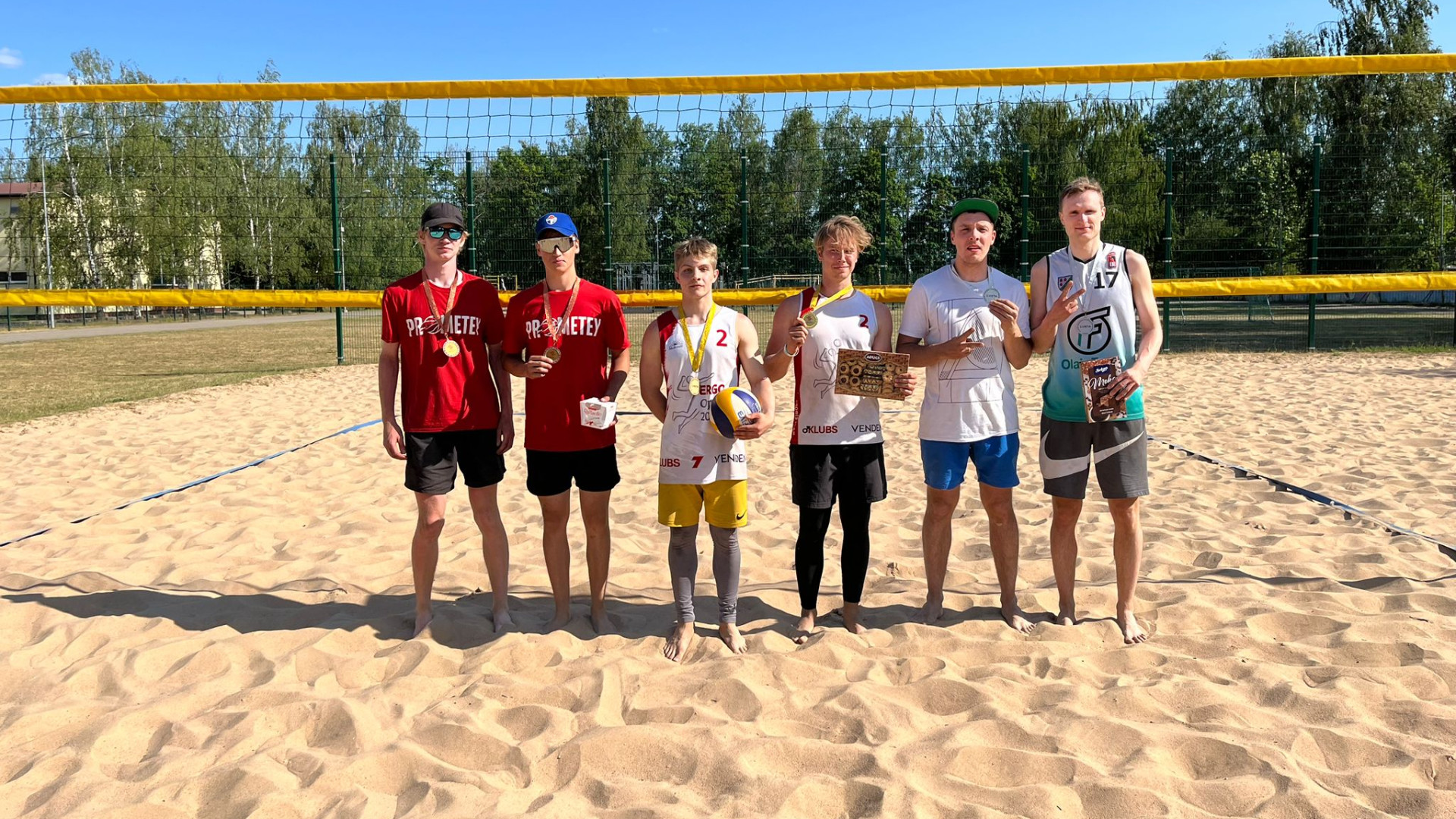 Aizvadīts pirmais no trīs Olaines amatieru volejbola čempionāta posmiem