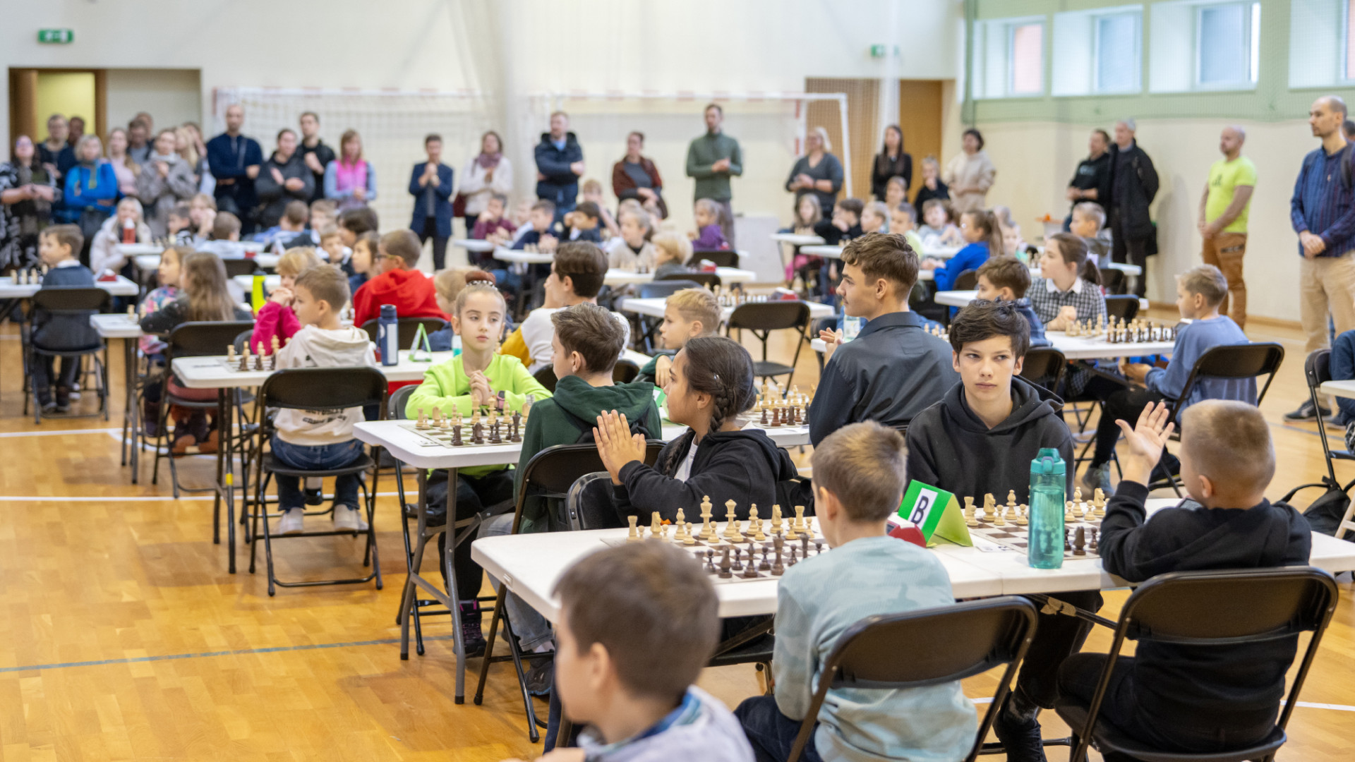 Spraigās cīņās noskaidroti Olaines 2024. gada rudens Šaha svētku uzvarētāji
