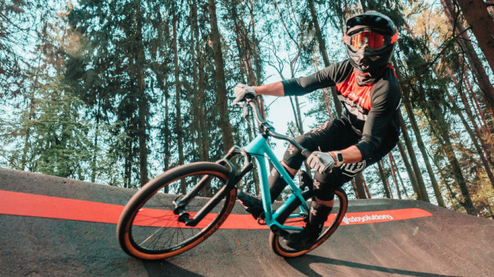 18. septembrī Olaines velotrasē norisināsies noslēdzošais 3. posms Latvijas "BTA Pump Track" čempionātam. 
