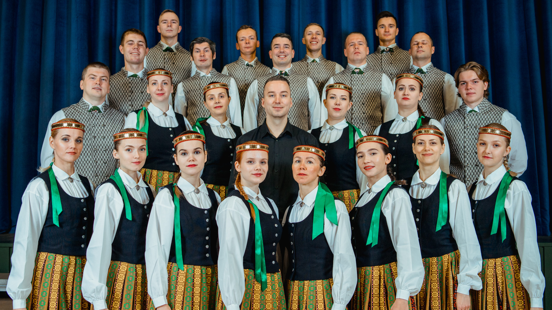 Jauniešu deju kolektīvs "Kalējs" svin 10 gadu jubileju!