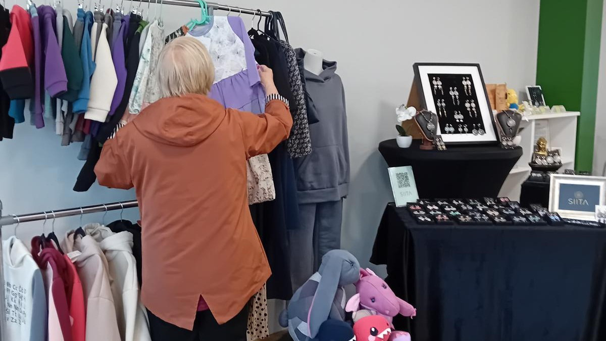 Noslēgusies izstāde “Satiec savējos”, kas no 6. līdz 23. oktobrim priecēja apmeklētājus Olaines Kopstrādes telpās.