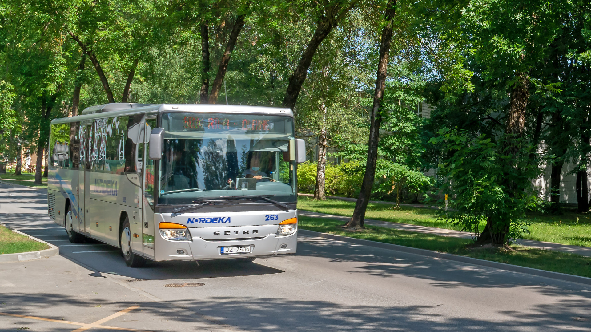 No 6. marta vairākiem Pierīgas reģionālo autobusu maršrutiem tiek pārcelta iekāpšanas pietura Satekles ielā