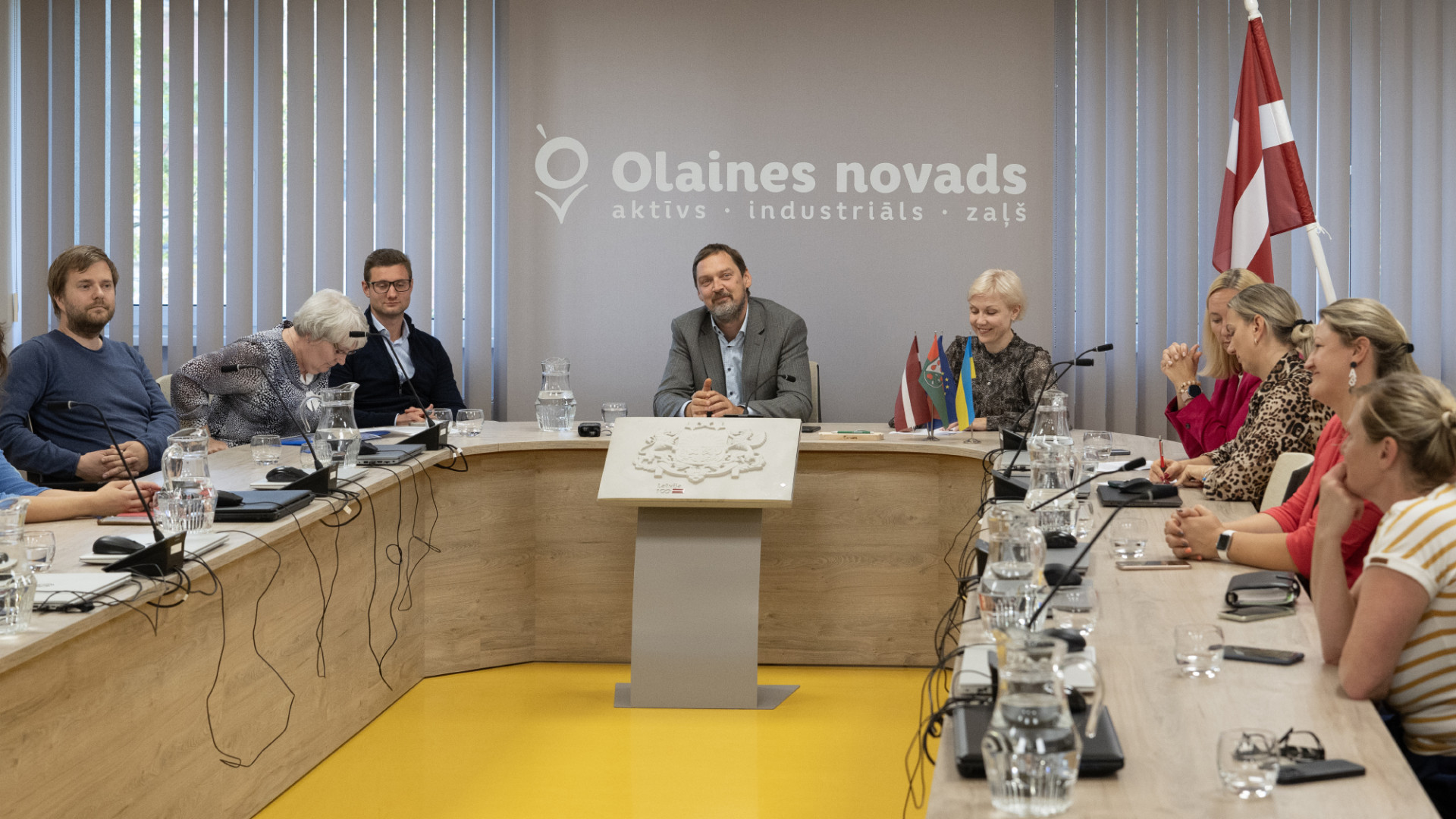 Nevalstisko organizāciju un apkaimju pārstāvju tikšanās ar pašvaldības pārstāvjiem