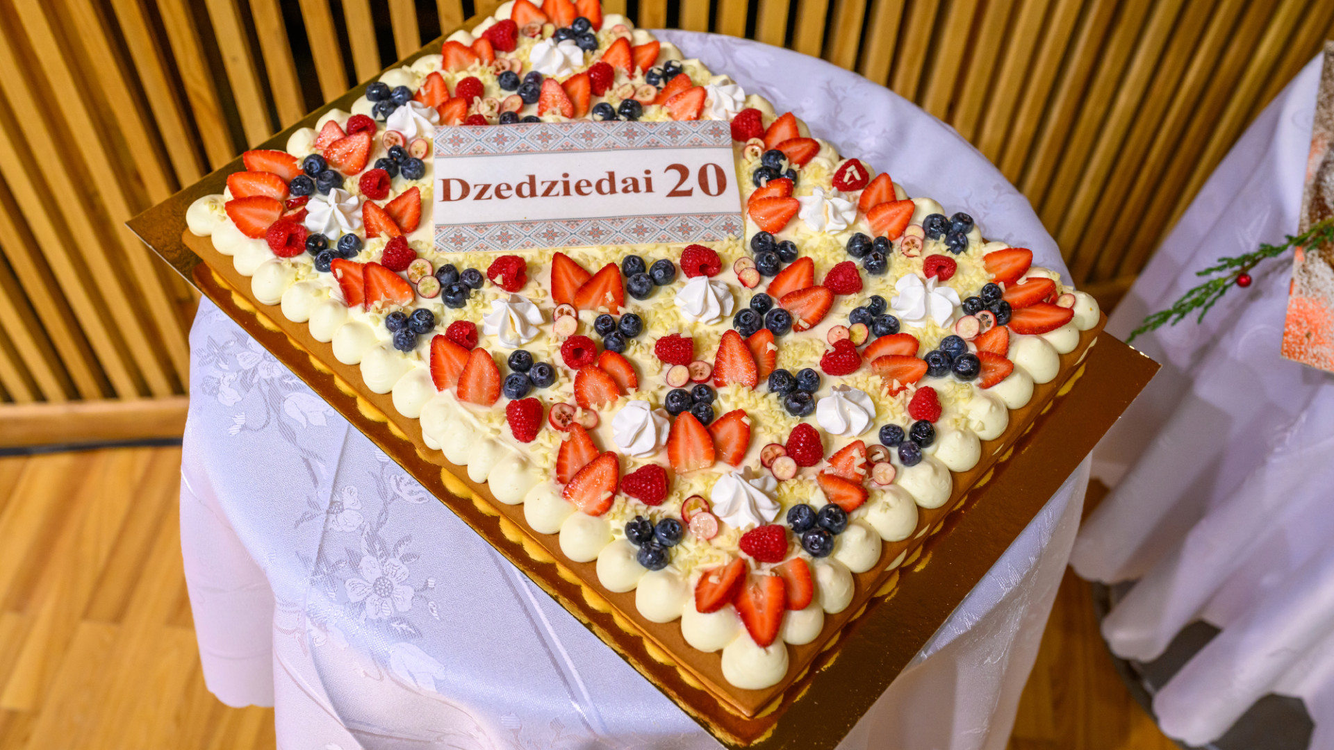 Folkloras kopa "Dzedzieda" svin 20. jubileju!