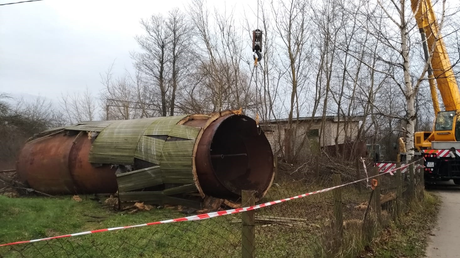 Stūnīšos nojaukts ūdenstornis