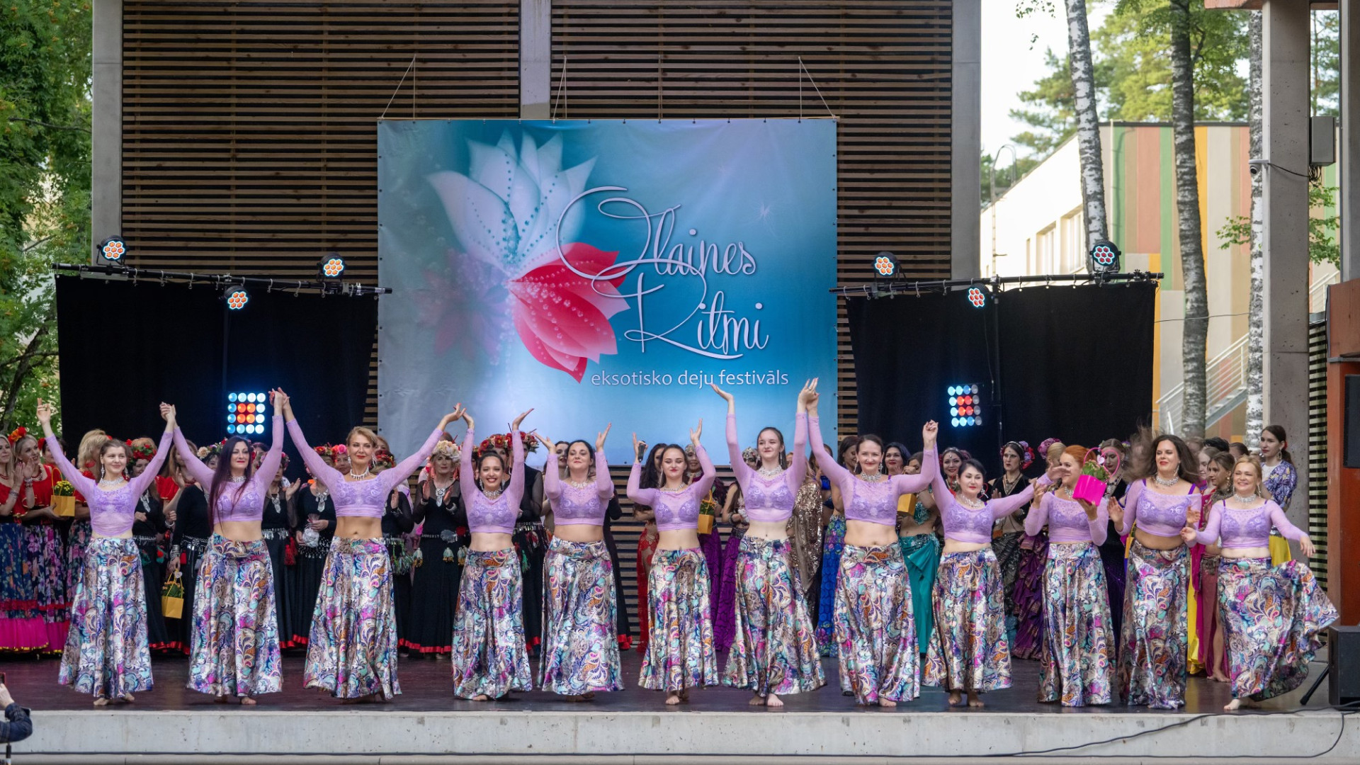Festivāls "OLAINES RITMI" Olaines Mežaparka estrādē
