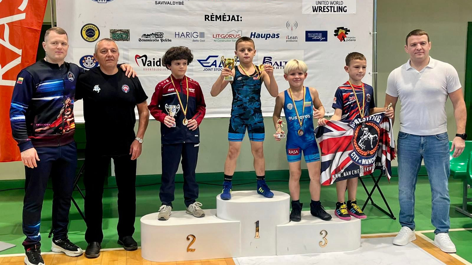 Olaines novada sportistam zelts brīvās cīņas turnīrā Lietuvā